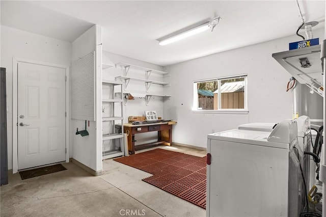 6175 Showdown Cir, Magalia, CA 95954 - laundry room with washer and clothes dryer and baseboards