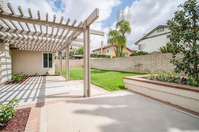 view of patio featuring a pergola