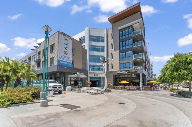355 N Cleveland St Unit 213, Oceanside, CA 92054 - view of building exterior