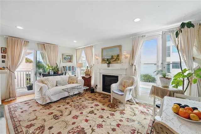 1 Jib St Unit 103, Marina Del Rey, CA 90292 - living room featuring a glass covered fireplace and recessed lighting