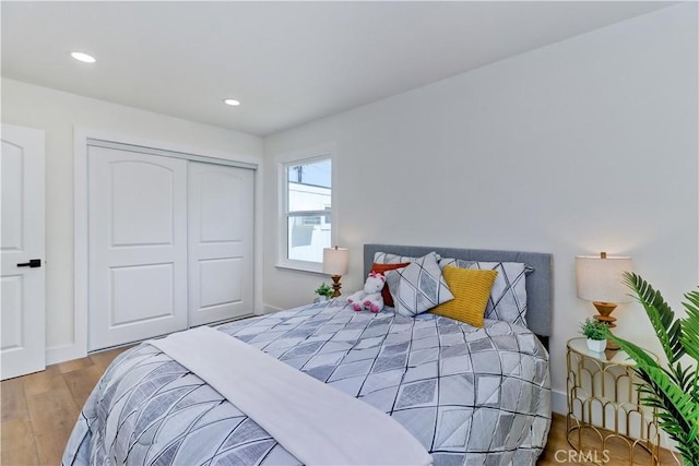 10612 Ketch Ave, Garden Grove, CA 92843 - bedroom with wood finished floors, a closet, and recessed lighting