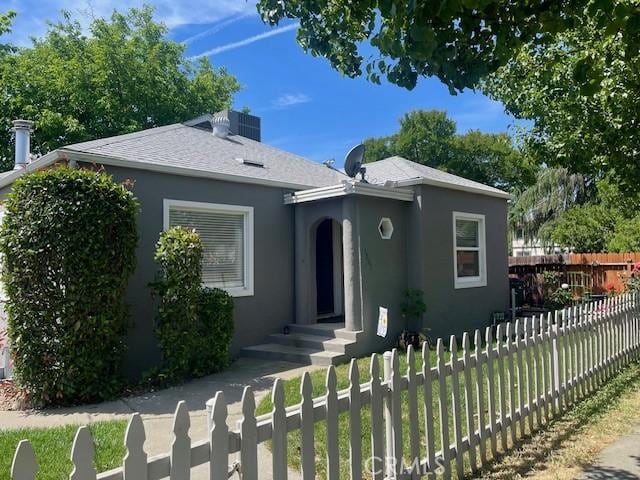 1201 S St, Corning, CA 96021 - bungalow featuring stucco siding