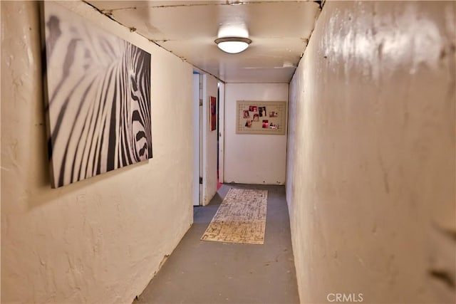 1201 S St, Corning, CA 96021 - hall featuring concrete floors