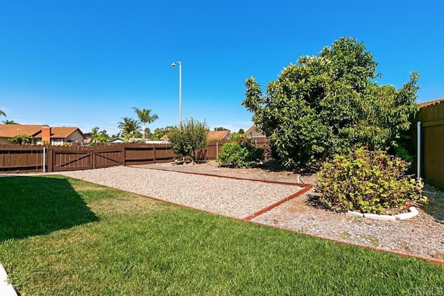 4616 Arrowhead Ct, Oceanside, CA 92056 - view of yard