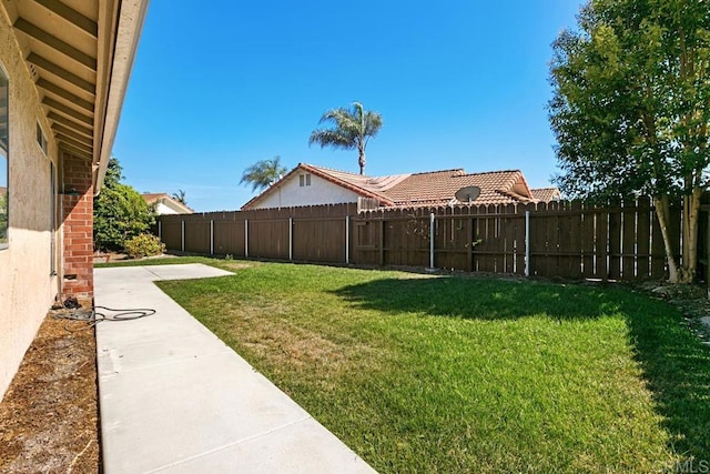 4616 Arrowhead Ct, Oceanside, CA 92056 - view of yard with a patio