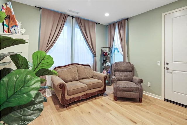 18100 Tableau Way, Saugus, CA 91350 - sitting room with recessed lighting, wood finished floors, and baseboards