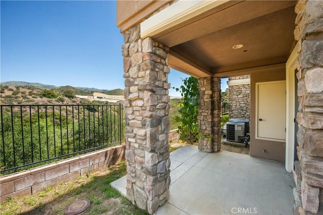 21953 Bella Vista Pl, Chatsworth, CA 91311 - photo 29