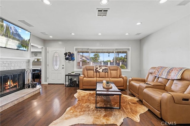 5136 W W Ave L8, Lancaster, CA 93536 - living area with a tile fireplace, wood finished floors, and recessed lighting