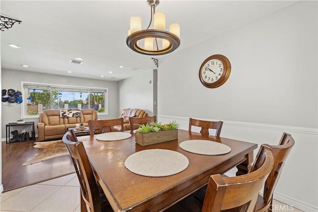 5136 W W Ave L8, Lancaster, CA 93536 - dining room with recessed lighting
