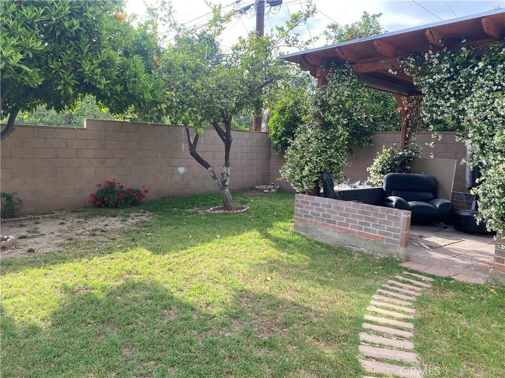17909 E Laxford Rd, Azusa, CA 91702 - fenced backyard with a patio area