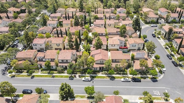 86 Canyoncrest, Irvine, CA 92603 - aerial view of residential area
