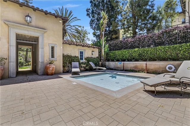 86 Canyoncrest, Irvine, CA 92603 - view of swimming pool with a patio area and fence