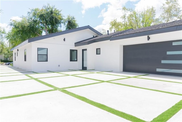 539 Avon Ave, Pasadena, CA 91105 - back of property with stucco siding