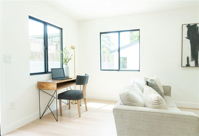 539 Avon Ave, Pasadena, CA 91105 - office with light wood-style flooring and baseboards