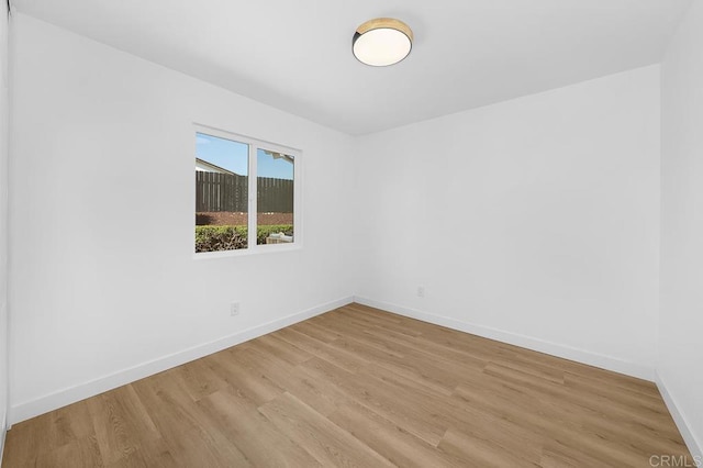 8184 Flanders Dr, San Diego, CA 92126 - empty room featuring light wood-style flooring and baseboards