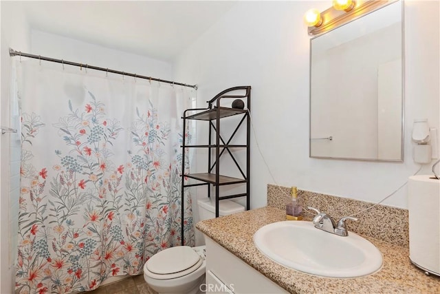 16193 Colina St, Victorville, CA 92395 - full bathroom featuring toilet, vanity, and a shower with shower curtain