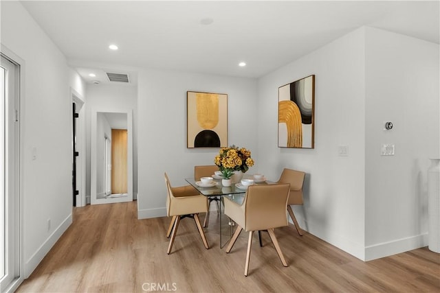 7307 Forbes Ave, Lake Balboa, CA 91406 - dining room featuring light wood-style flooring, baseboards, and recessed lighting