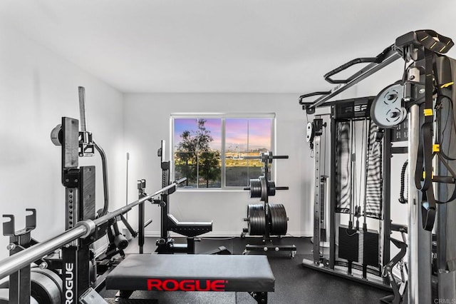 1646 Fig Tree Way, Oceanside, CA 92056 - gym featuring baseboards