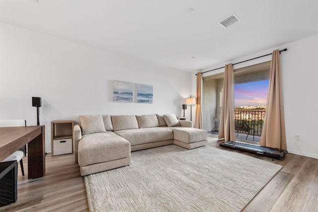 1646 Fig Tree Way, Oceanside, CA 92056 - living area with wood finished floors and baseboards