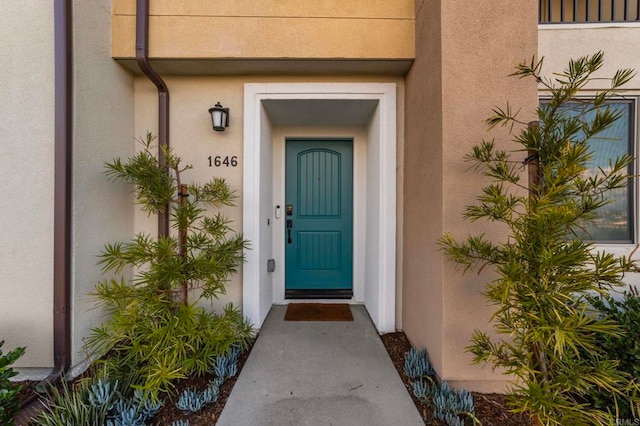 1646 Fig Tree Way, Oceanside, CA 92056 - entrance to property with stucco siding