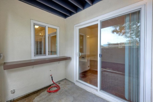 1307 Caminito Gabaldon Unit B, San Diego, CA 92108 - view of unfurnished sunroom