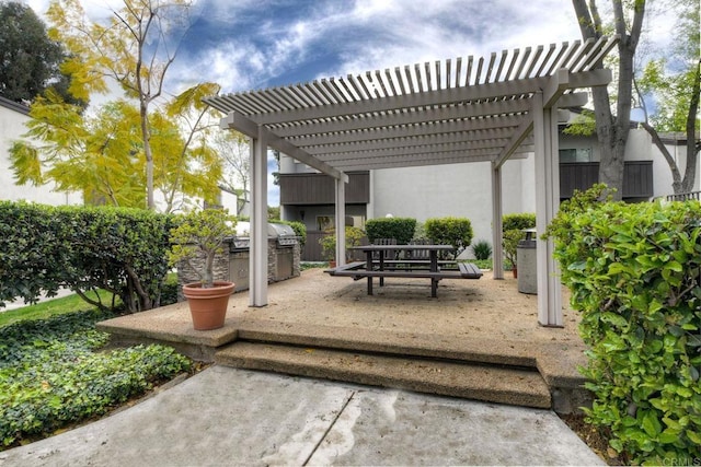 1307 Caminito Gabaldon Unit B, San Diego, CA 92108 - view of patio / terrace with a pergola and grilling area