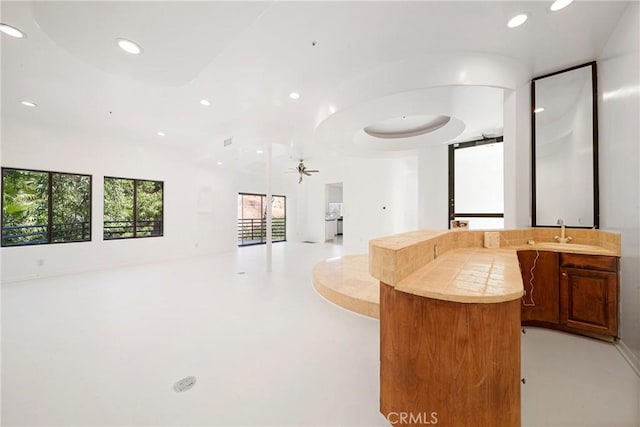 9314 Stevens Way, West Hills, CA 91304 - bar with recessed lighting, a sink, and a ceiling fan