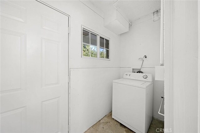 9314 Stevens Way, West Hills, CA 91304 - washroom with washer / clothes dryer