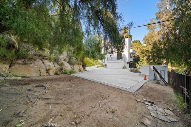 9314 Stevens Way, West Hills, CA 91304 - view of yard
