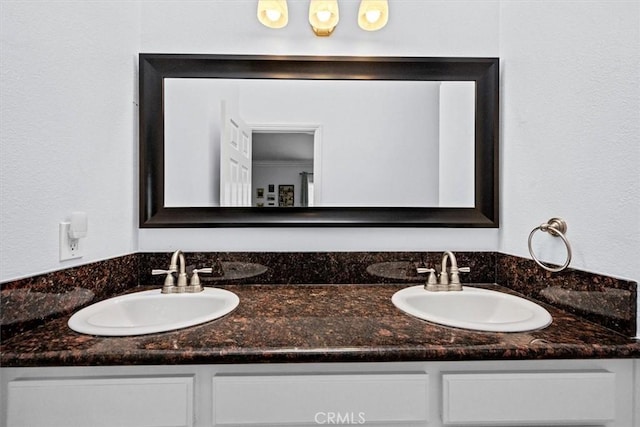3936 W 5th St Unit 44, Santa Ana, CA 92703 - bathroom featuring double vanity