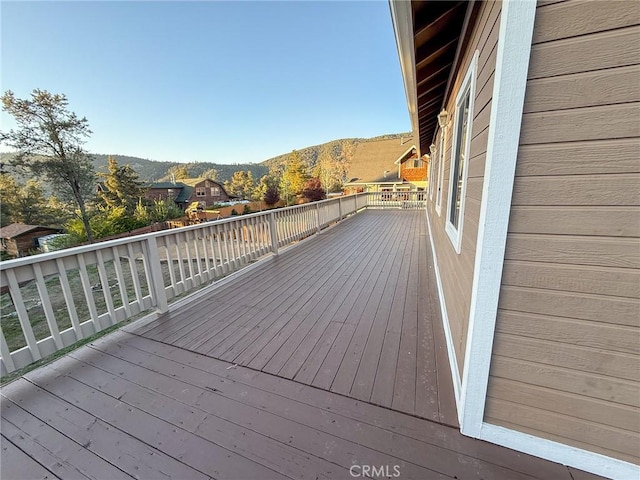 8921 Deer Trl, Frazier Park, CA 93225 - wooden terrace featuring a mountain view