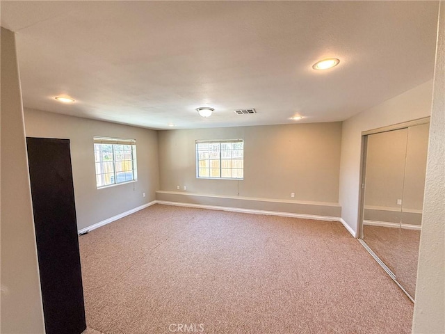8921 Deer Trl, Frazier Park, CA 93225 - carpeted empty room featuring baseboards and recessed lighting