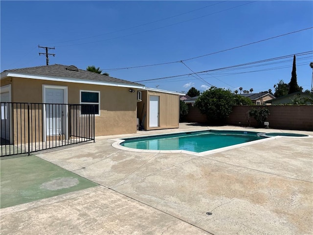 136 S Fircroft St, West Covina, CA 91791 - view of swimming pool featuring a patio area and a fenced backyard