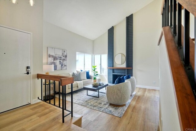 364 Compass Rd, Oceanside, CA 92054 - living area featuring high vaulted ceiling and wood finished floors