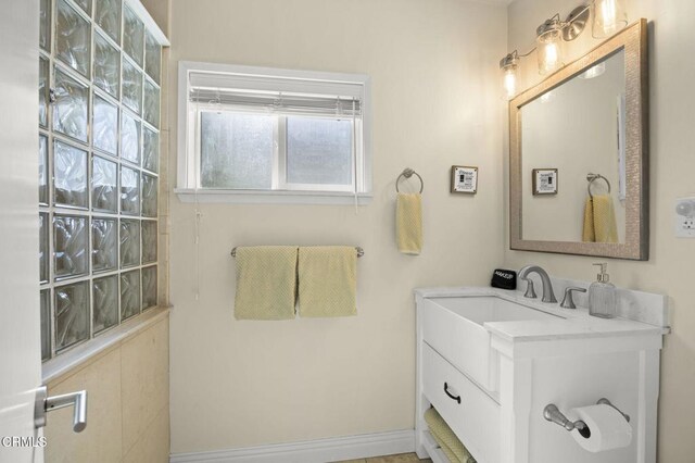 256 Melrose Dr, Oxnard, CA 93035 - bathroom with vanity and baseboards