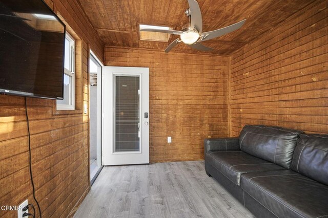 256 Melrose Dr, Oxnard, CA 93035 - view of sunroom / solarium