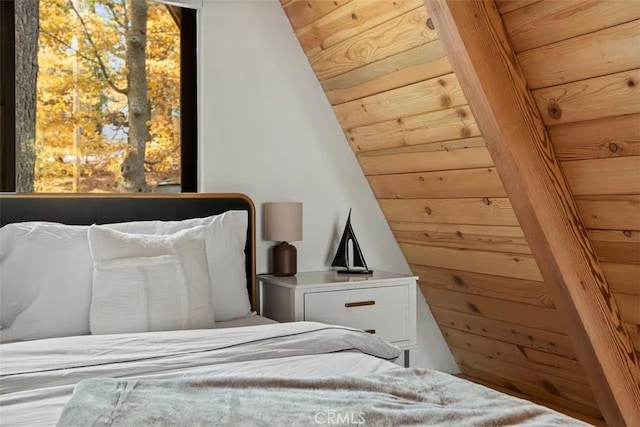 26664 Thunderbird Dr, Lake Arrowhead, CA 92391 - view of bedroom