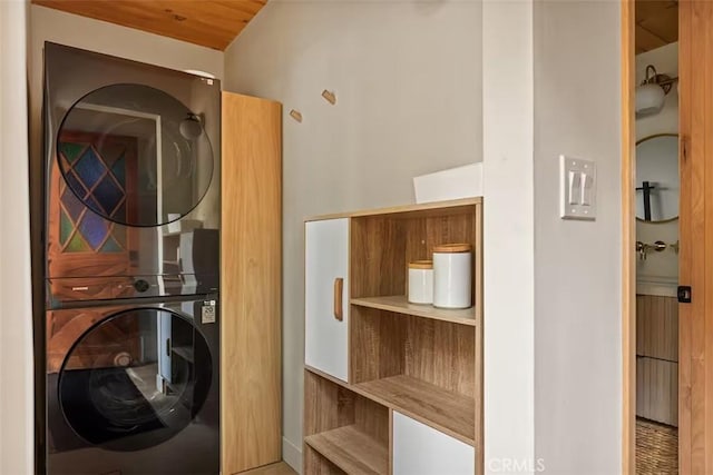 26664 Thunderbird Dr, Lake Arrowhead, CA 92391 - laundry room featuring stacked washer / dryer