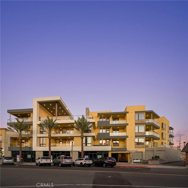 414 Main Unit 200, Huntington Beach, CA 92648 - view of property at dusk