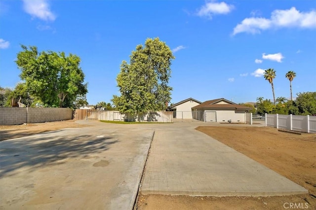 168 Radford Ct, Riverside, CA 92507 - view of front of house