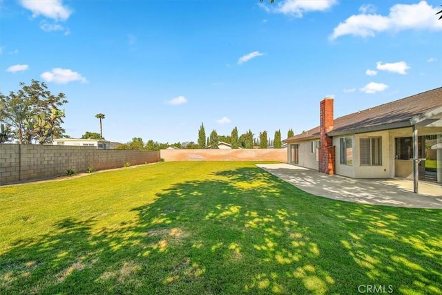 168 Radford Ct, Riverside, CA 92507 - view of yard with a patio area