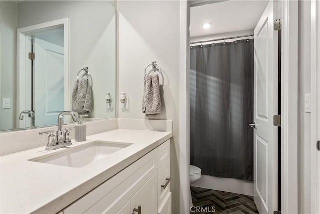 16073 Narni Ln, Fontana, CA 92336 - full bathroom featuring vanity, toilet, and a shower with shower curtain