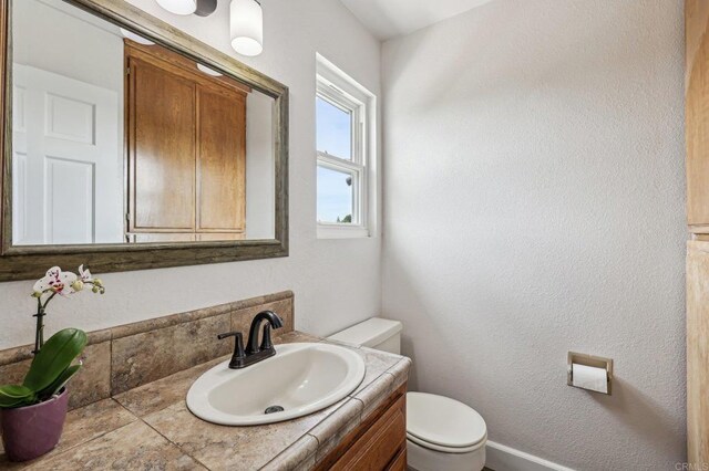 3631 Alta Vista Dr, Fallbrook, CA 92028 - half bath featuring toilet and vanity