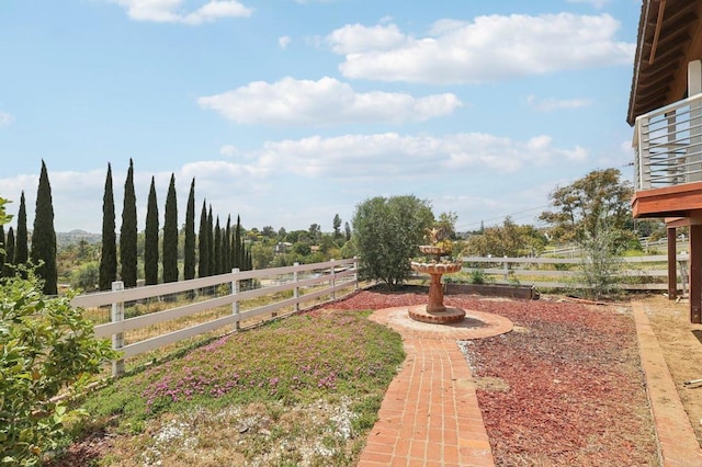 3631 Alta Vista Dr, Fallbrook, CA 92028 - view of yard with fence