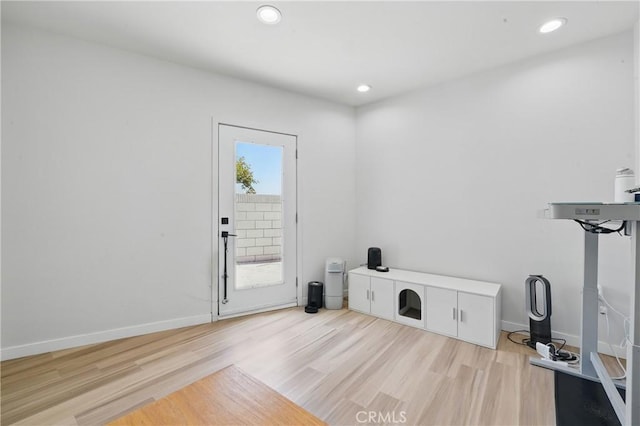 1343 Cordon Dr, City Terrace, CA 90063 - unfurnished room with light wood finished floors and recessed lighting