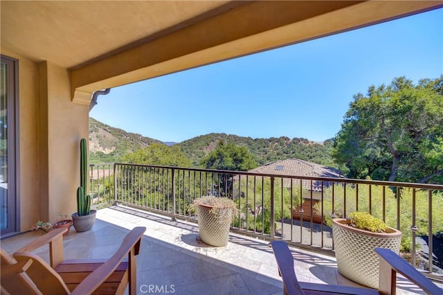 5595 Tanbark Ct, Avila Beach, CA 93424 - balcony featuring a mountain view