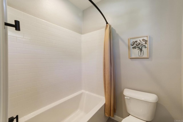 4650 Silent Knoll Dr, Fallbrook, CA 92028 - bathroom featuring shower / bath combo with shower curtain and toilet