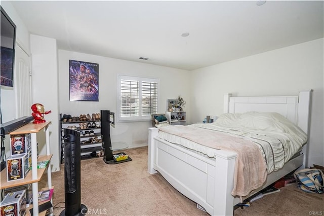 15590 Pumpkin Pl, Fontana, CA 92336 - bedroom featuring light carpet