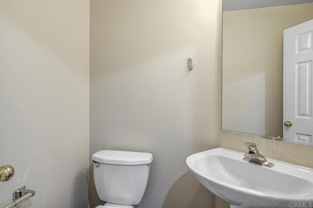 2550 Garnet Peak Rd, Chula Vista, CA 91915 - bathroom with a sink and toilet