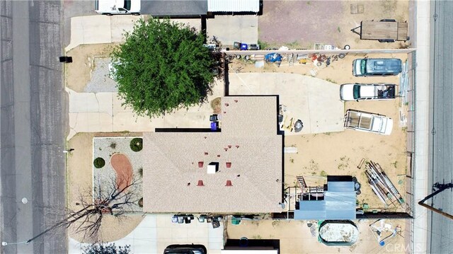 16264 Del Norte Dr, Victorville, CA 92395 - photo 10